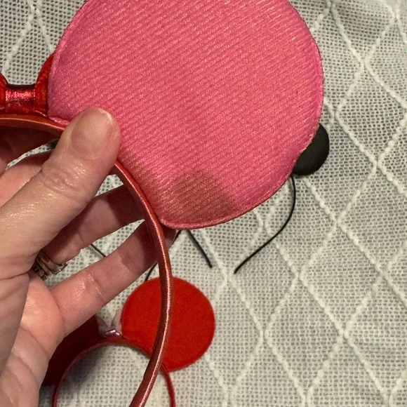 Set of Minnie Mouse Ears Headbands - Picture 6 of 6